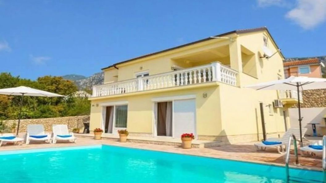 Kuca Ujdenica Grizane Kostelj (1)