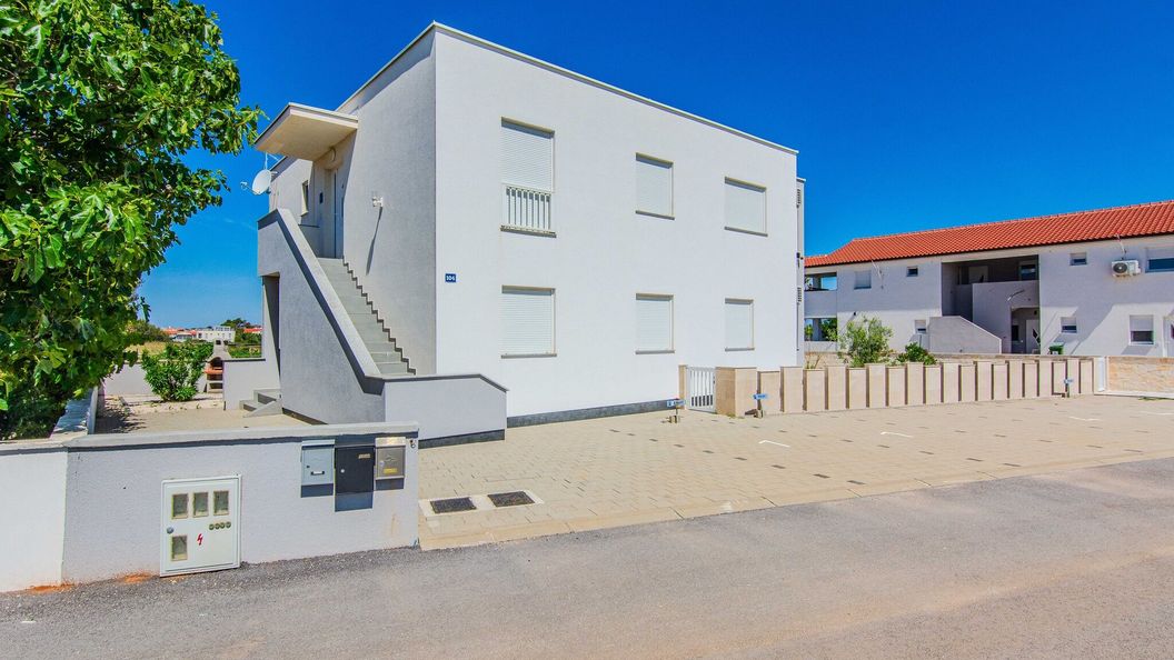 Apartment Andreja Vir (1)