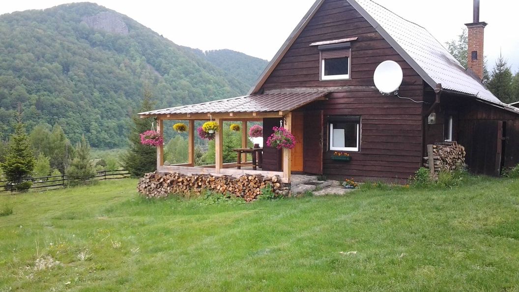 Cabana Meda Valea Iadului (1)