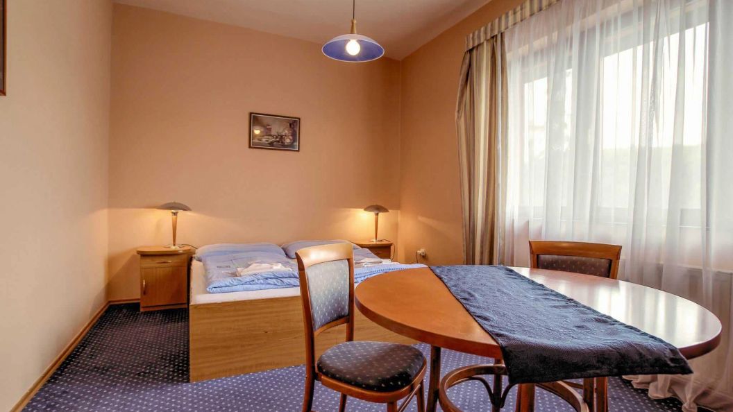 Hotel Laguna Slapy (1)