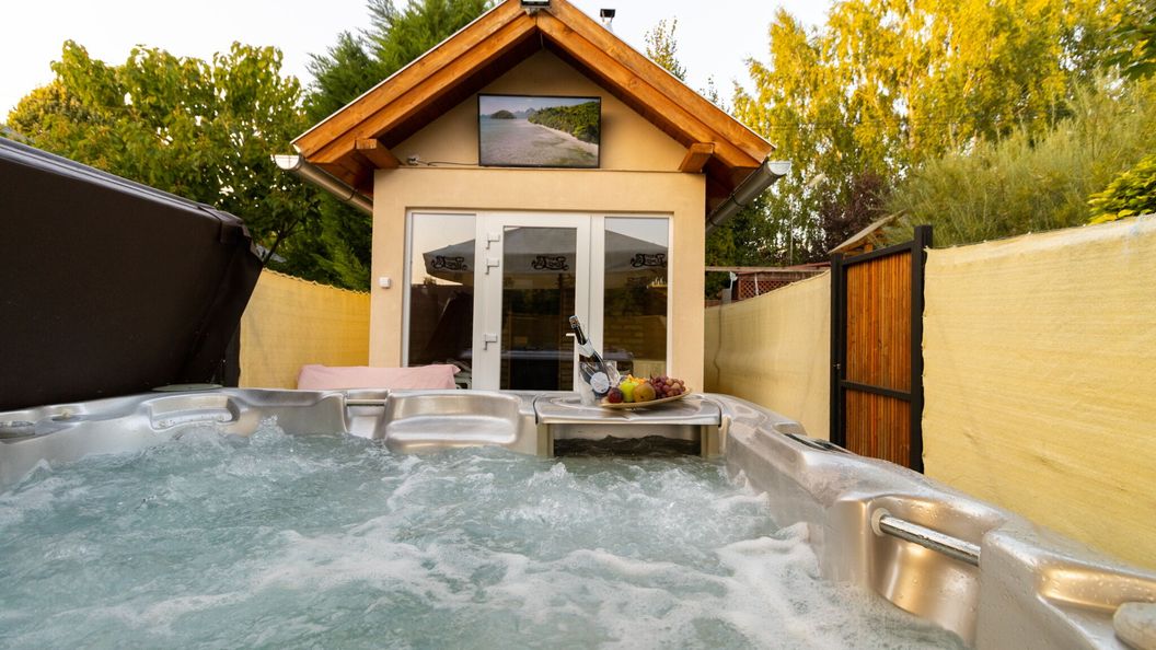 Villa Arabella Dunapataj (1)