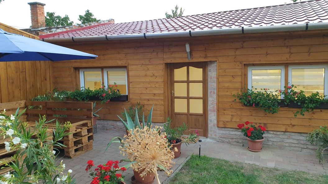 MohApartman Gyöngyössolymos (1)