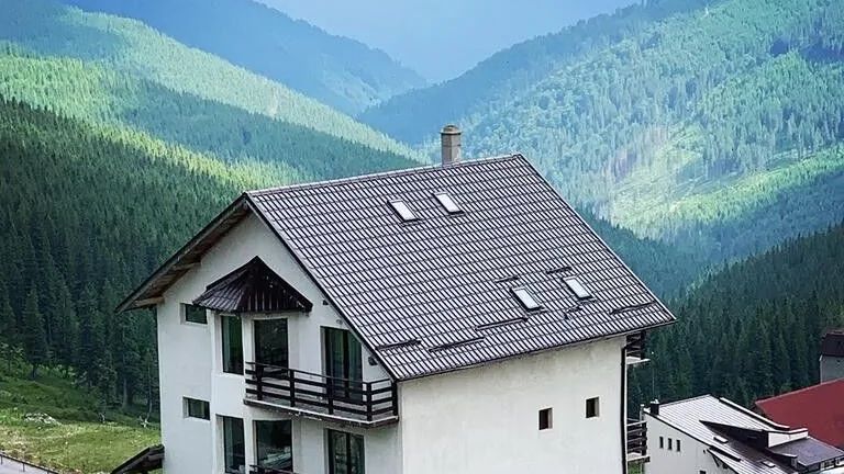 Cabana Cota 1700 Rânca (1)