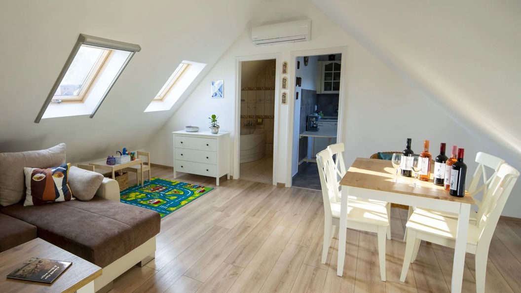 Darvin Apartman Eger (1)