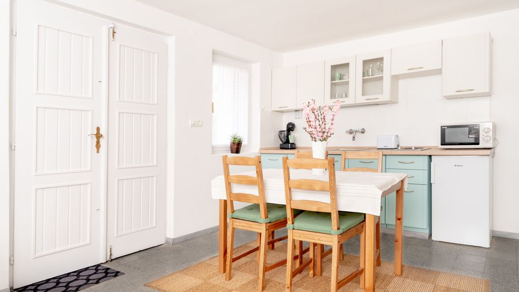 Menta Porta Vendégház Zengővárkony (1)