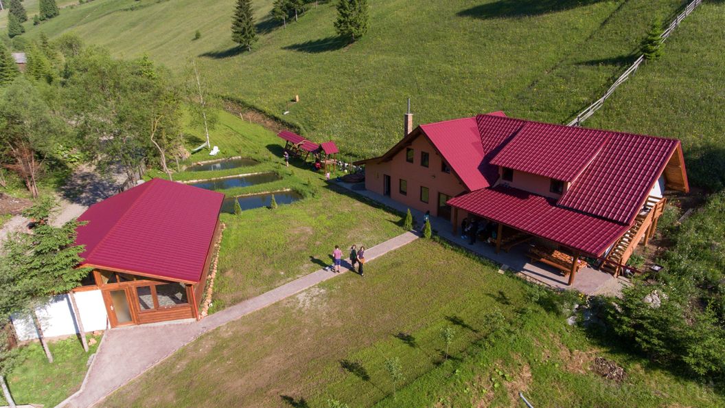 Pensiunea Csángó Panoráma Valea Rece (1)