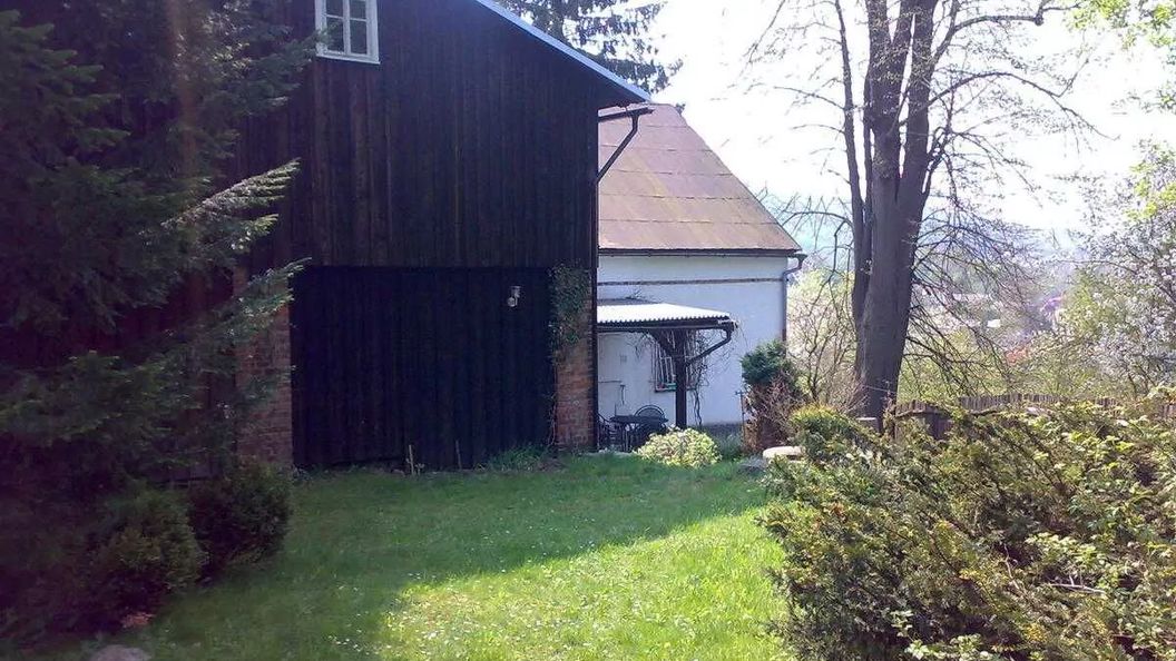 Chalupa v soukromí Dolní Chřibská (1)