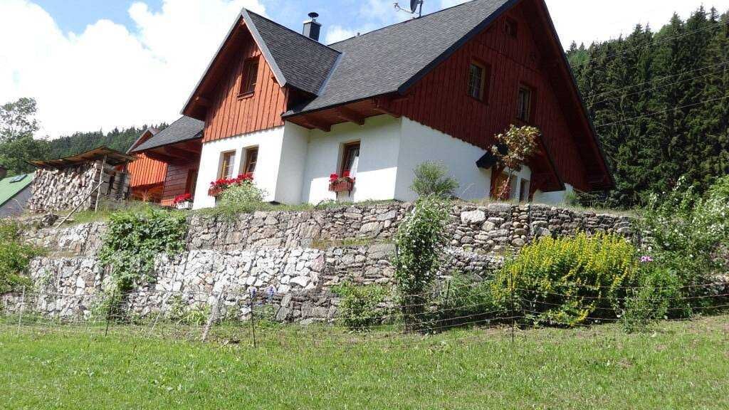 Chalupa U Červeného Buku Horní Maršov (1)