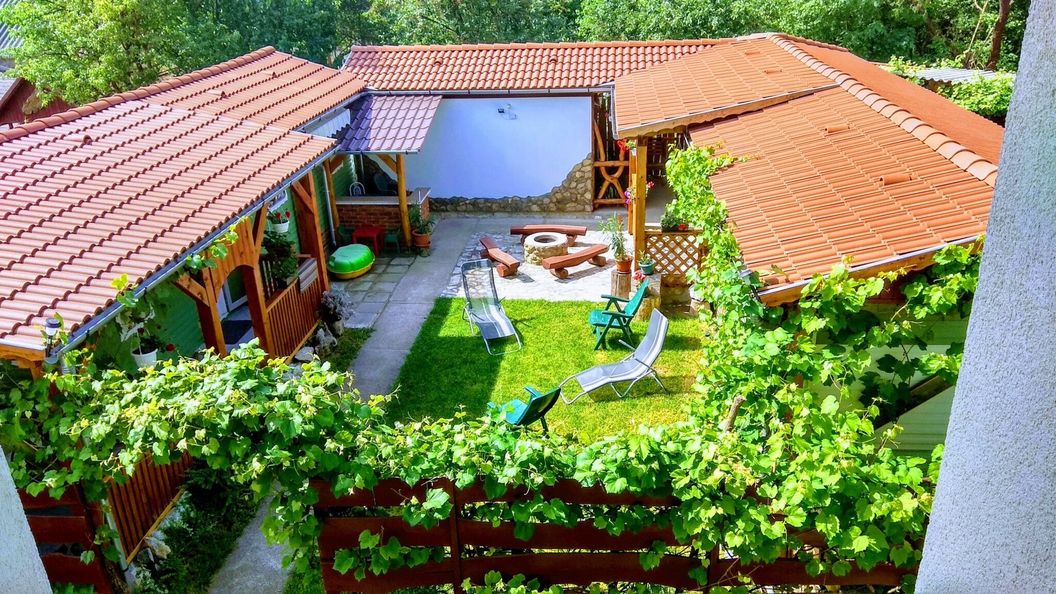 Relax Nyaralóudvar Szilvásvárad (1)