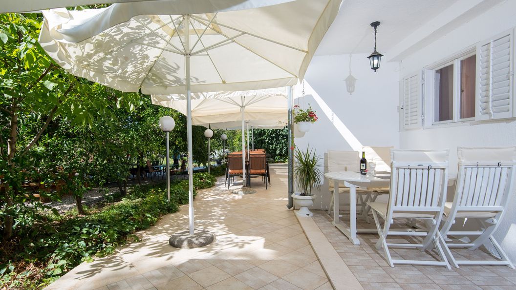 Apartmanok Parkolóhellyel Zuljana, Peljesac - 4574 Žuljana (1)