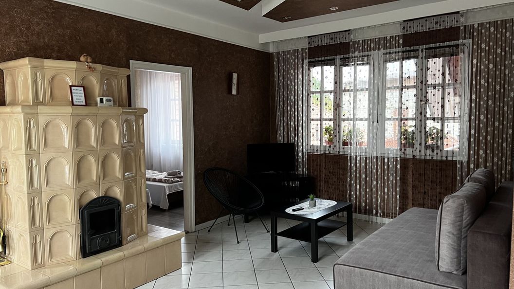 Origo Tetőtéri Apartman Sárospatak (1)