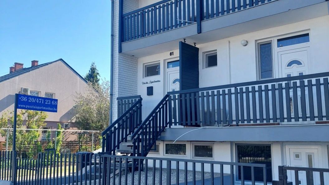 Pusztai Apartmanház Siófok (1)