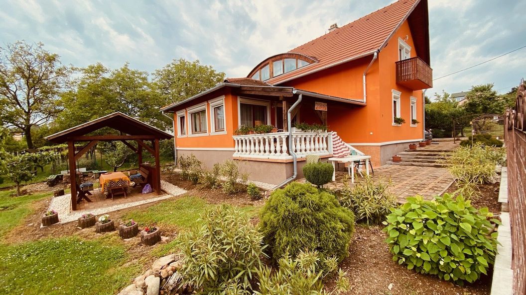 Mariann Vendégház Balatonrendes (1)