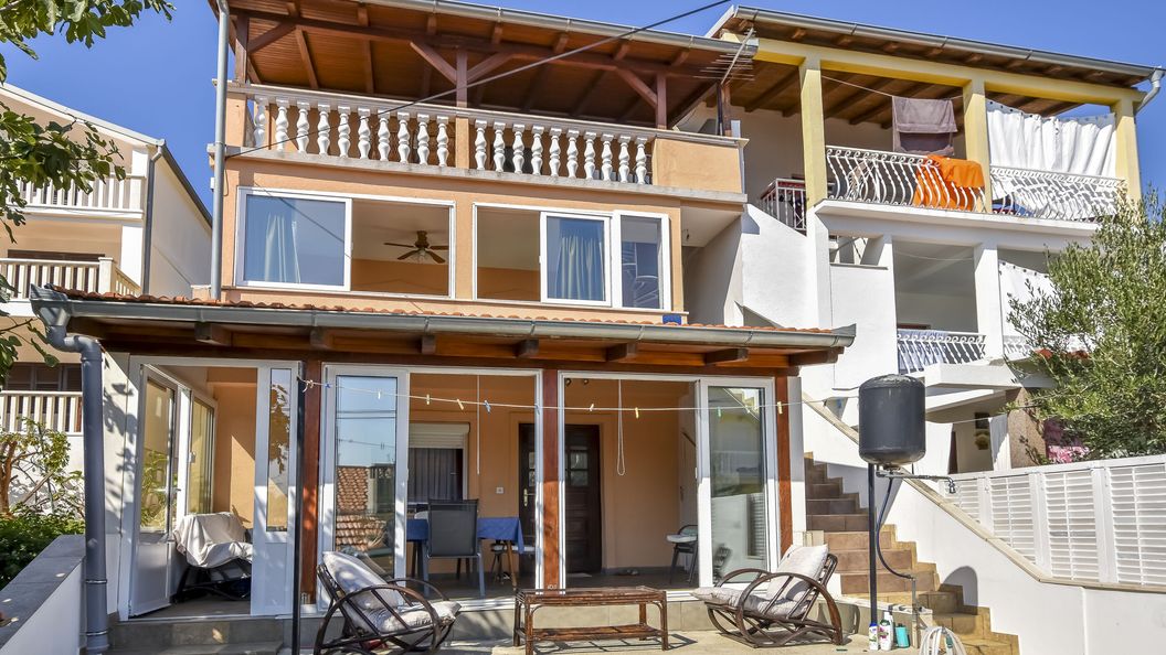 Apartments Pepa Rogoznica (1)