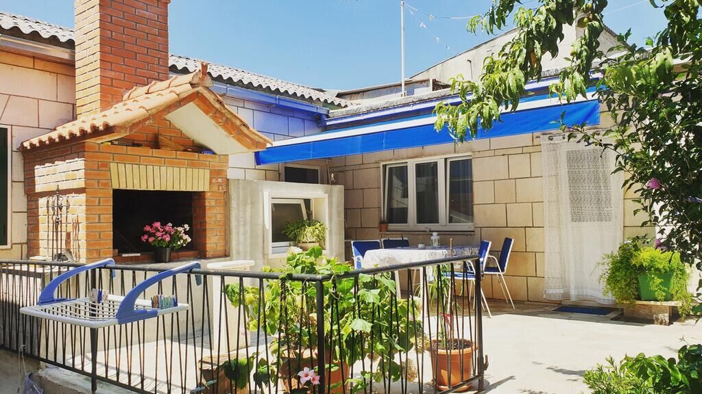 Apartmanok A Tenger Mellett Pucisca, Brac - 18416 Pučišća (1)