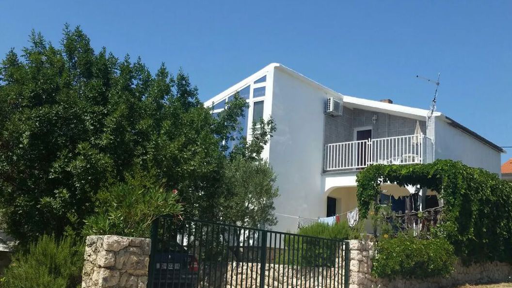 Apartman Biba Maslenica (1)