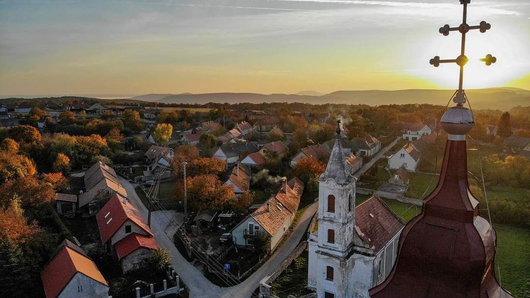 Hársfa Home Vendégház Mencshely (1)