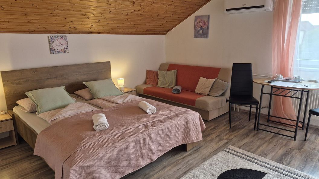 Abszolút Panzió Keszthely (1)