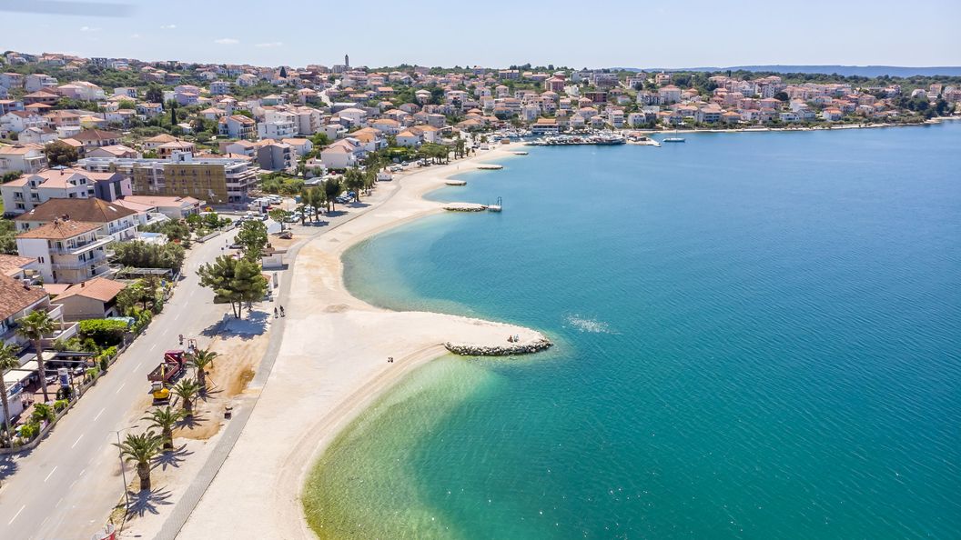 Apartments Palm tree Okrug Gornji (1)