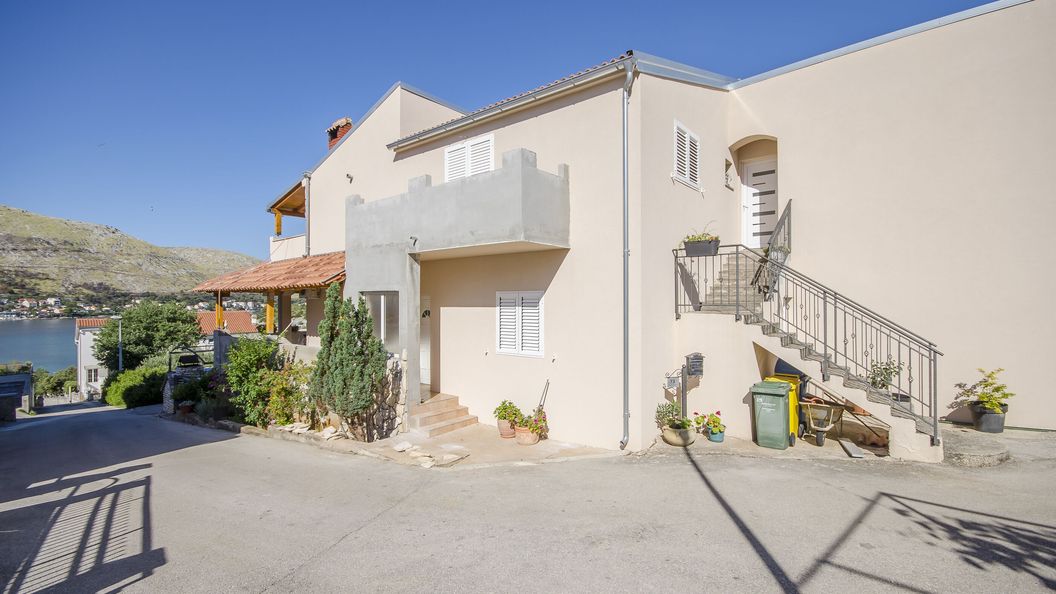 Apartments Vinka Grebastica (1)