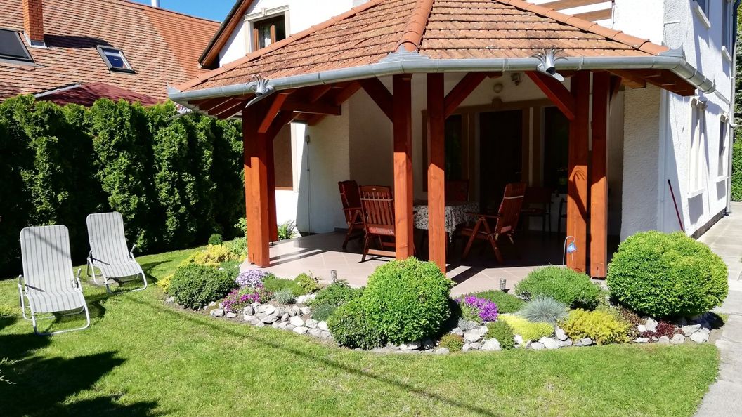 Fániház Apartman Balatonfenyves (1)