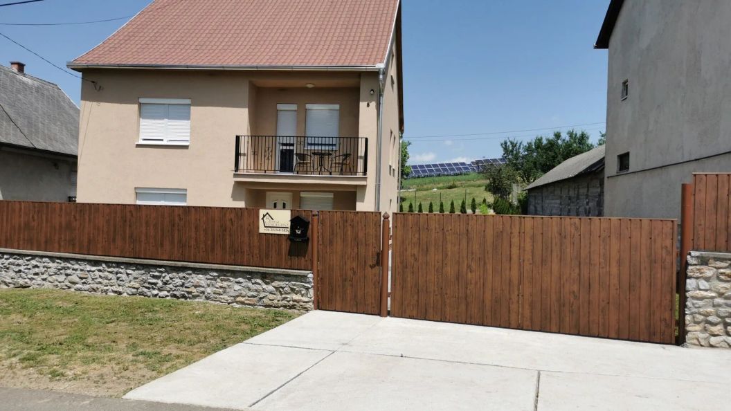 Barna Vendégház Szilvásvárad (1)