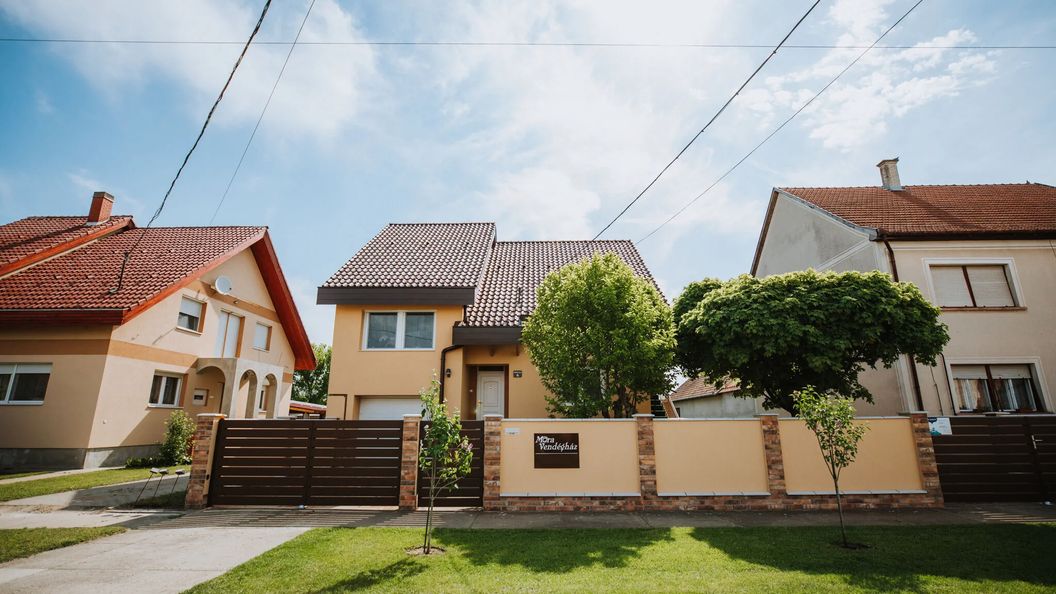 Móra Vendégház Mórahalom (1)