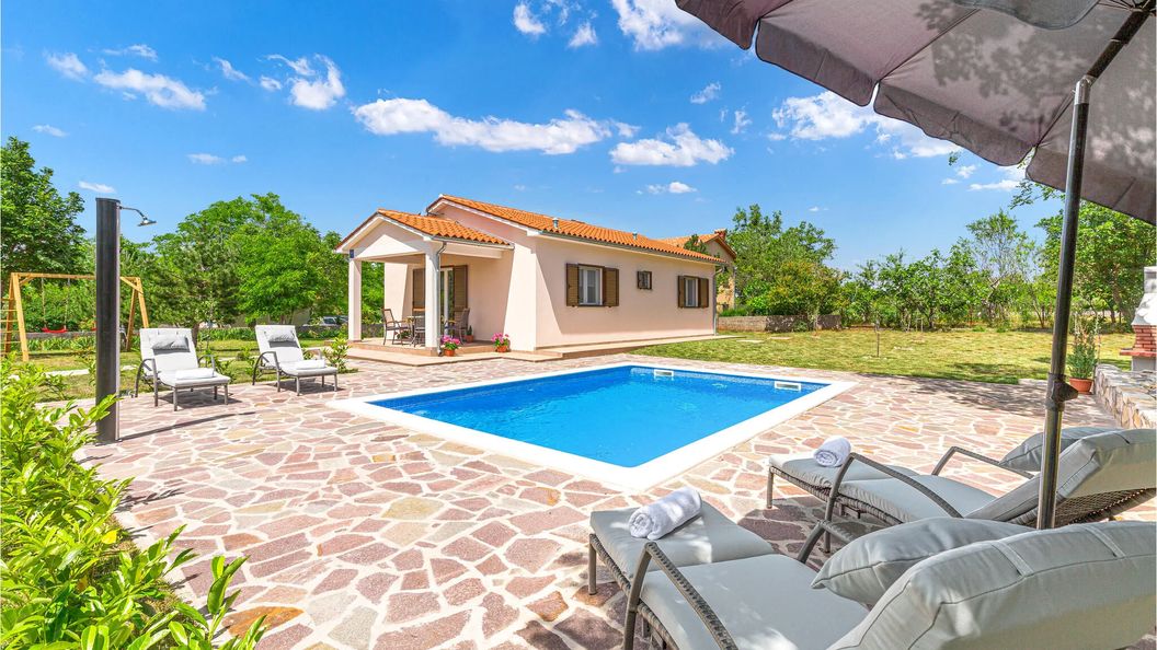 Vendégház Trget - CIO207 (1)