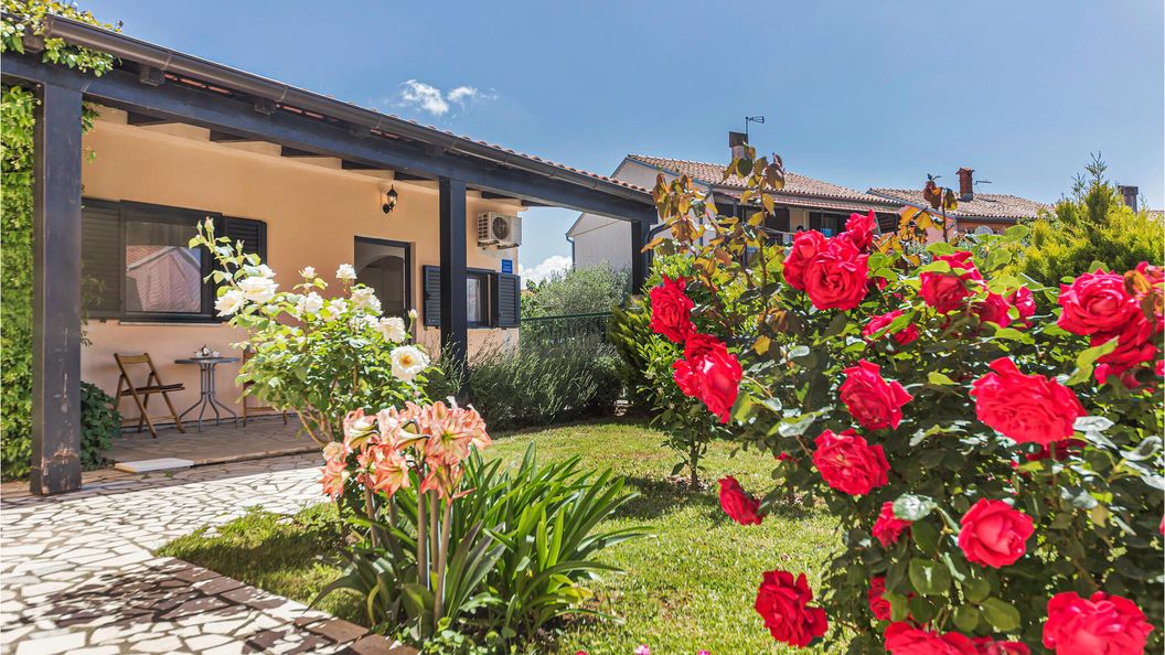 Vendégház Valbandon - CIF569 (1)