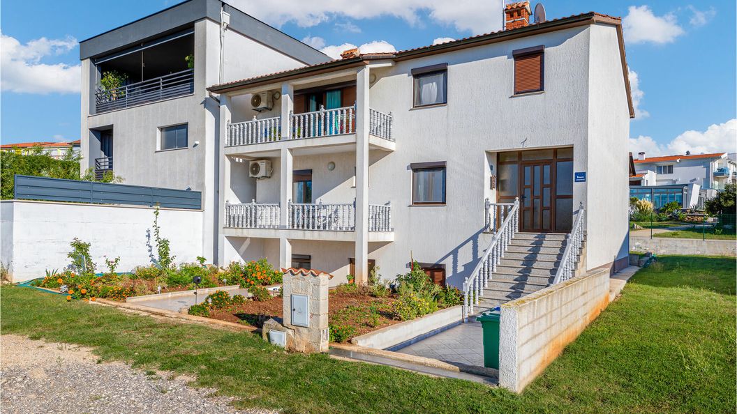 Apartman Pula - CIR447 (1)