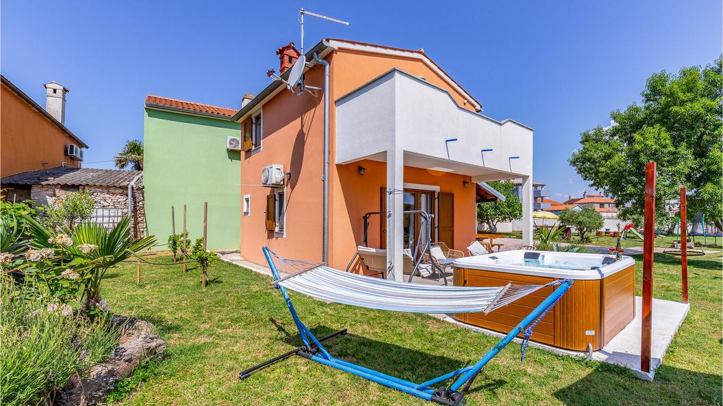 Apartman Pula - CIZ387 (1)