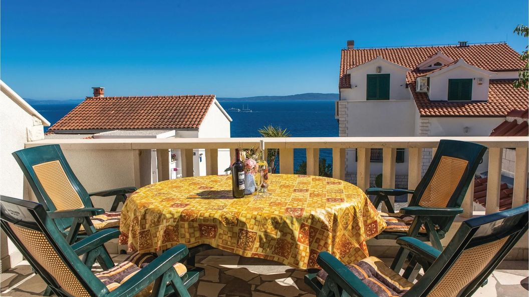 Apartman Okrug Gornji - CDM390 (1)