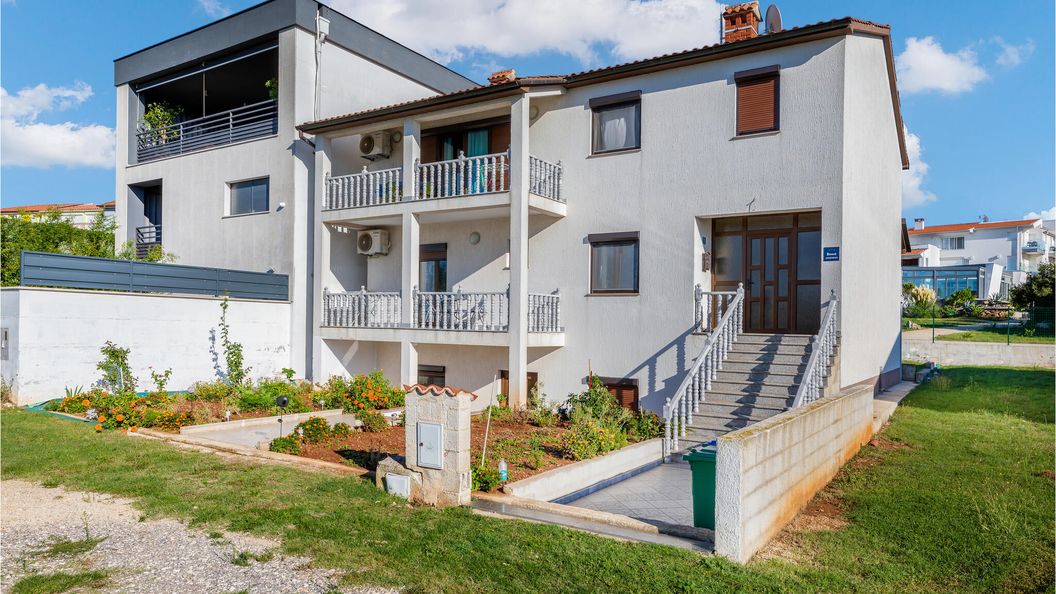 Apartman Pula - CIR446 (1)