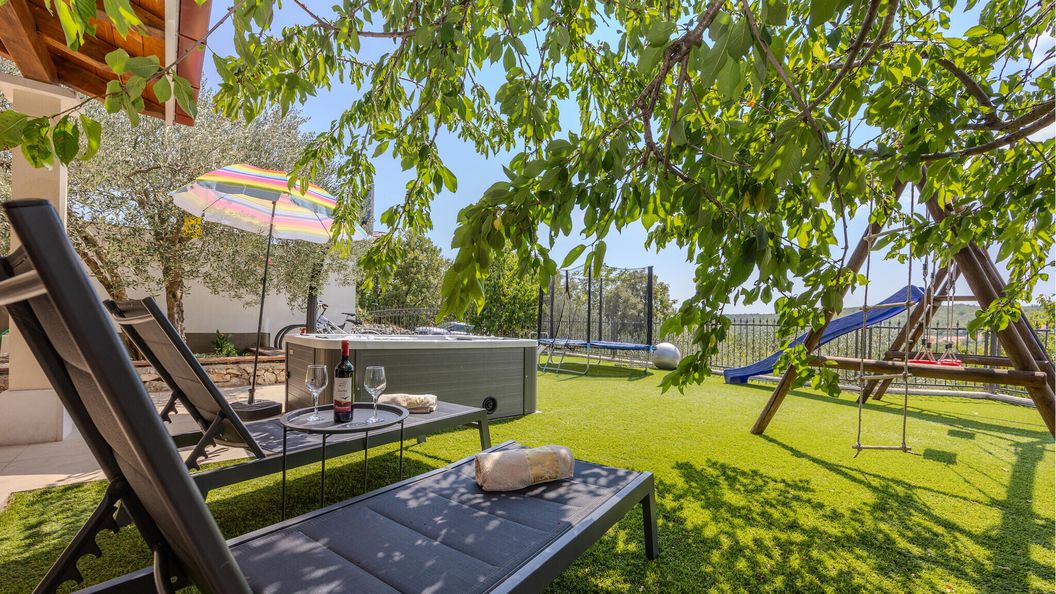 Vendégház Katuni - CDE658 (1)