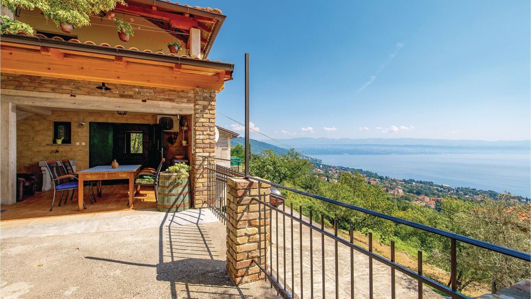 Apartman Lovran - CKO008 (1)