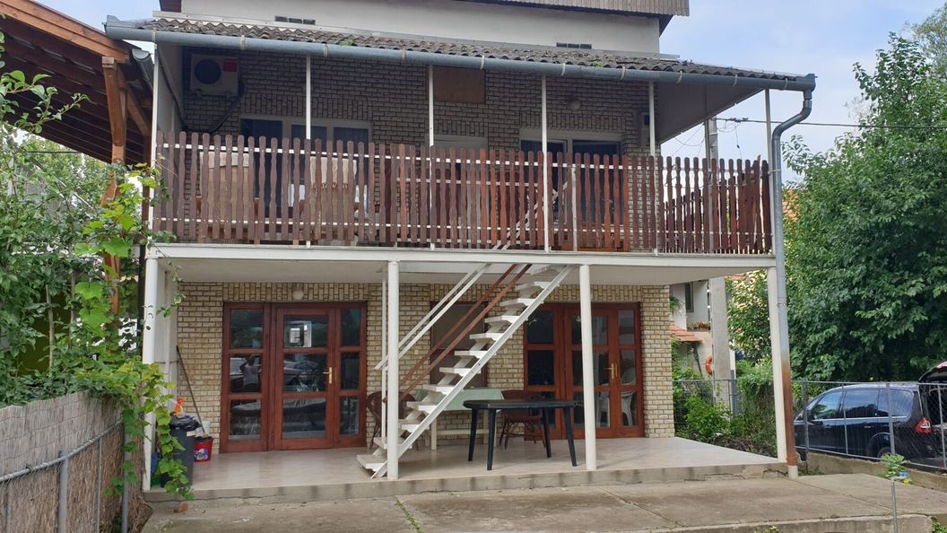 Sárga 311 Üdülőház Szeged (1)