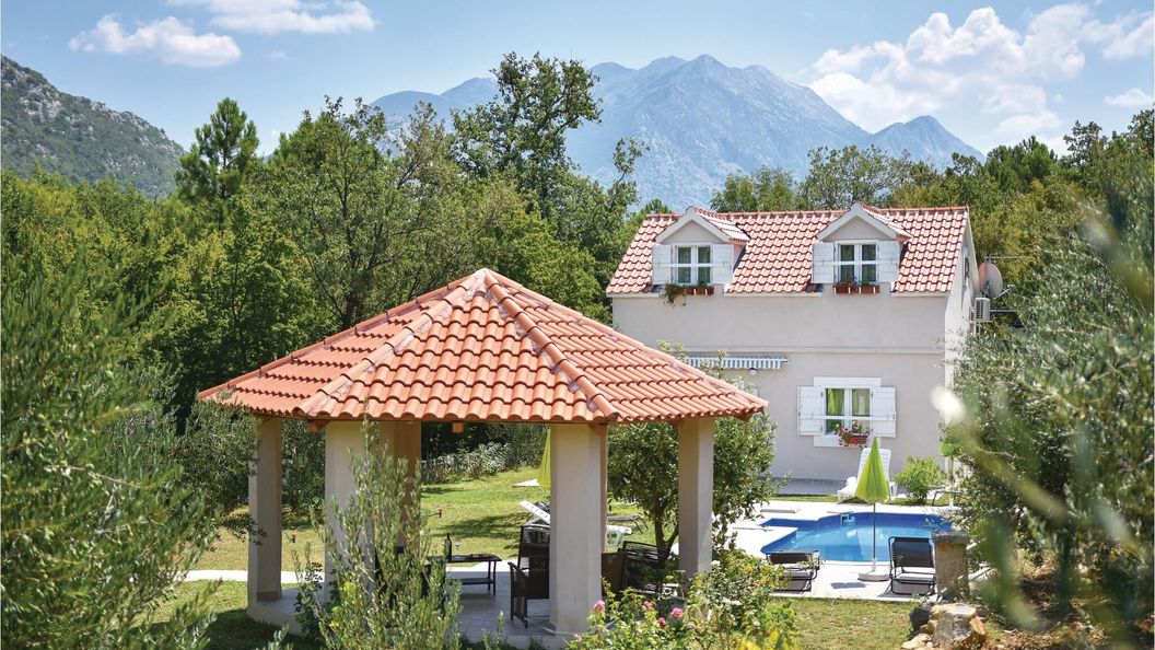 Vendégház Slime - CDF726 (1)