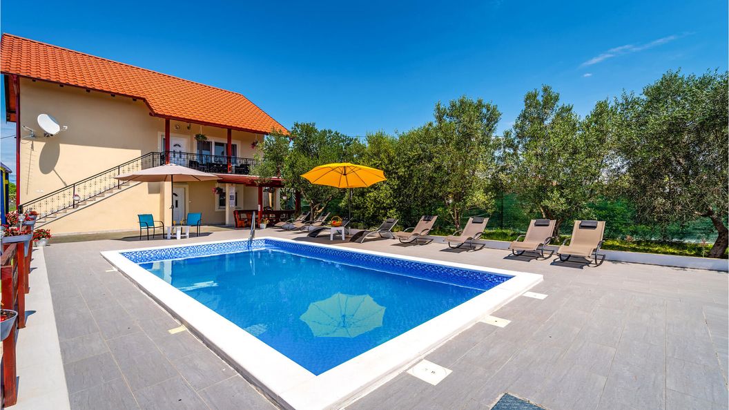 Vendégház Suhovare - CDA435 (1)