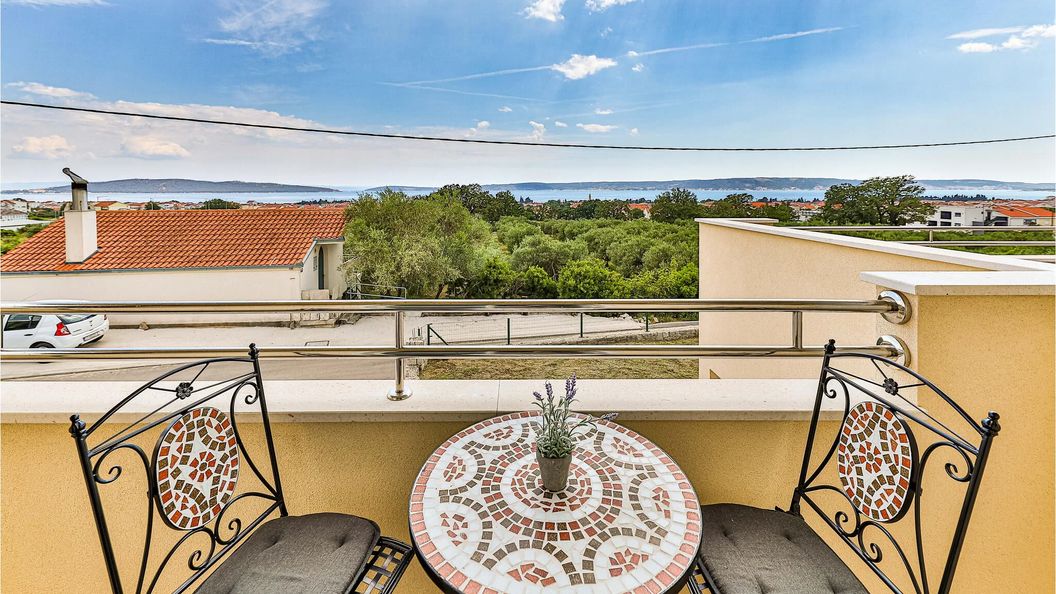 Apartman Kaštel Lukšić - CDC479 (1)