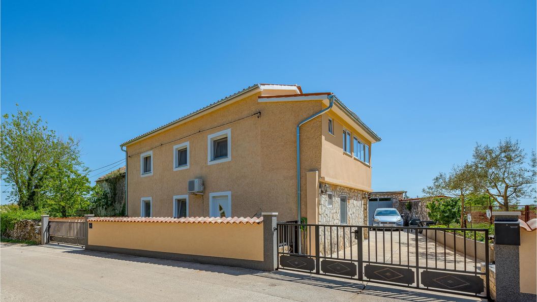 Apartman Divšići - CIC597 (1)