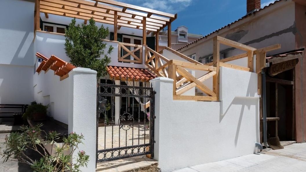 Apartment Green & Blue Novalja (1)