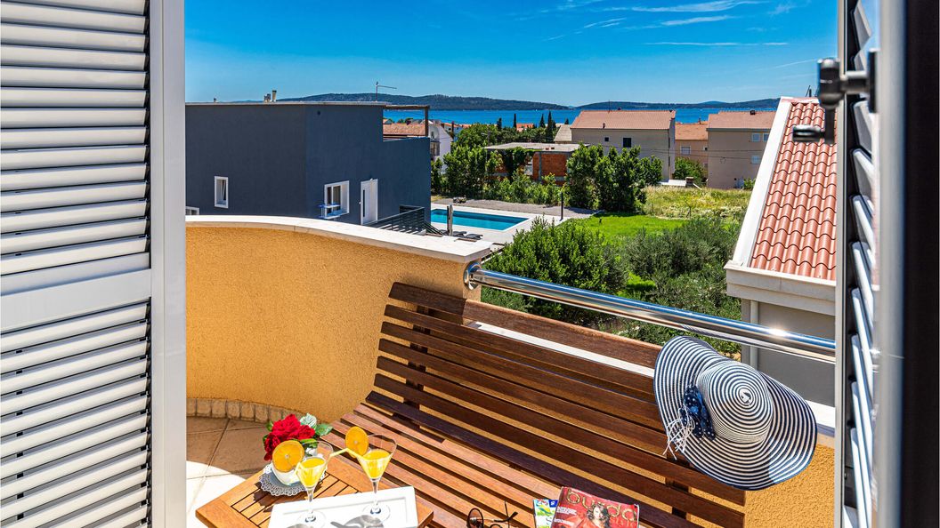 Apartman Kaštel Kamblelovac - CDF396 (1)