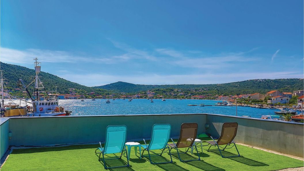 Apartman Vinišće - CDC407 (1)