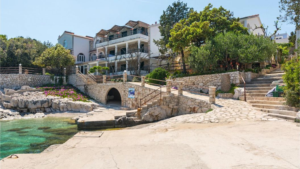 Vendégház Zastražišće - CDH261 (1)