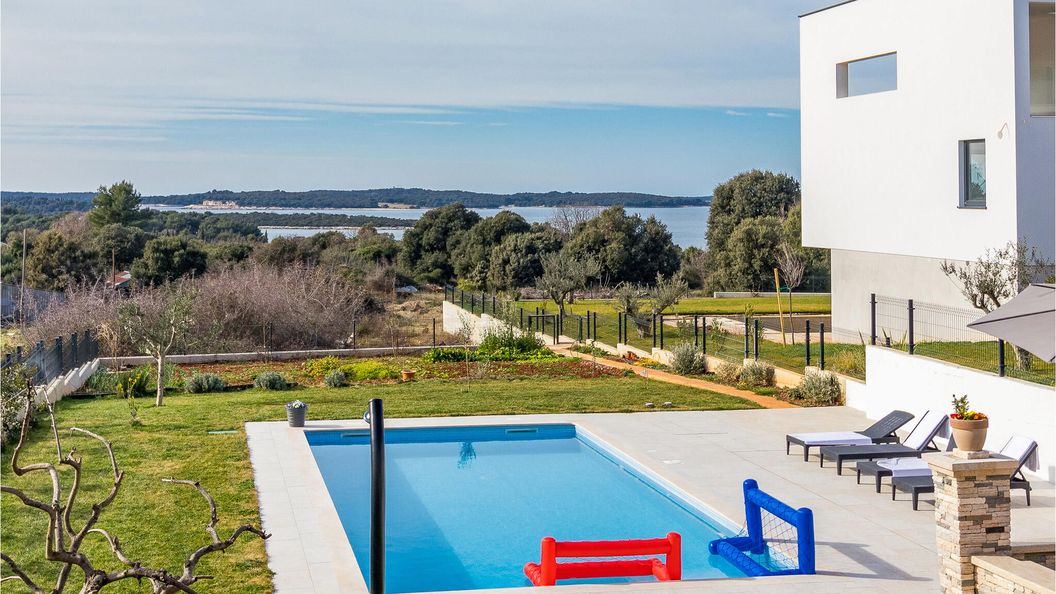 Apartman Pula - CIR396 (1)