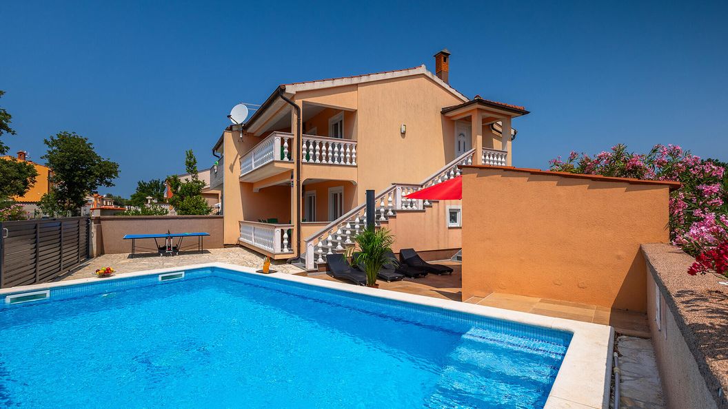 Vendégház Betiga - CIF315 (1)