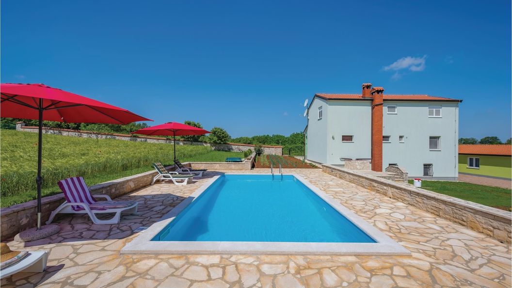 Apartman Sveti Lovreč Pazenatički - CIC488 (1)