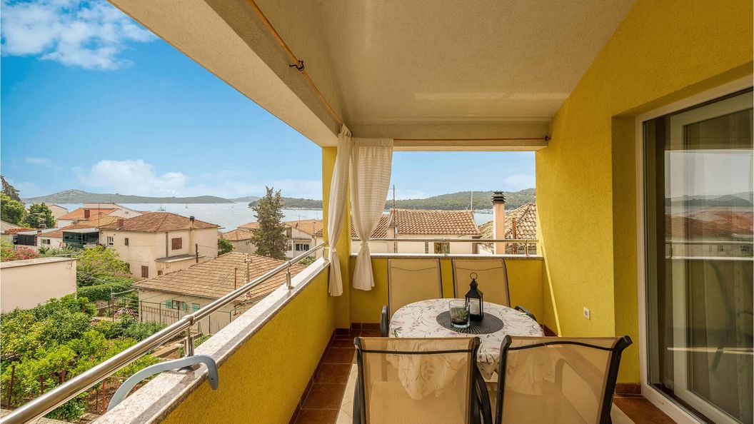 Apartman Rogoznica - CDV617 (1)