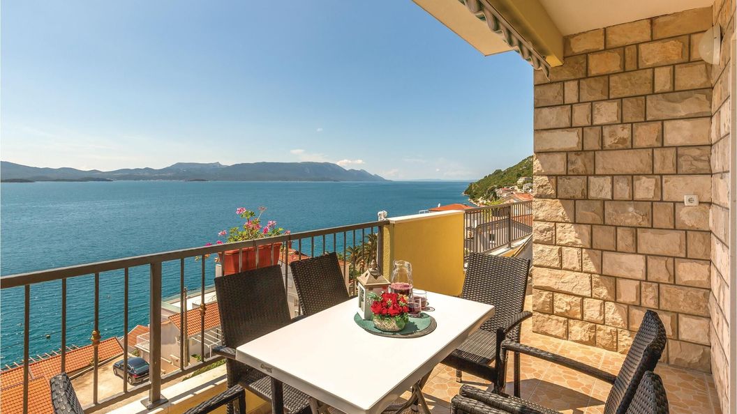 Apartman Komarna - CDR419 (1)