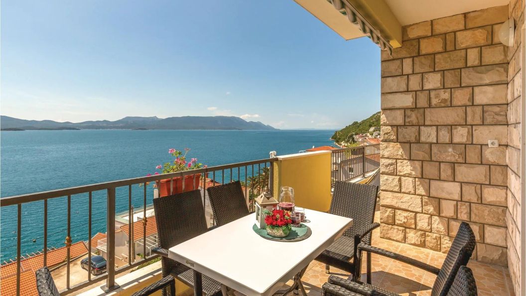 Apartman Komarna - CDR419 (1)